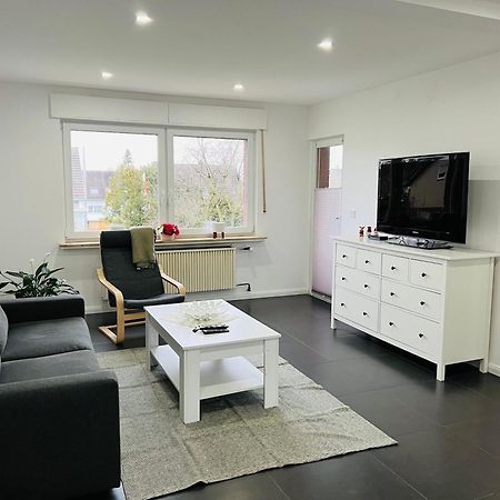 Elegante Apartment In Erftstadt Mit Balkon, Zentral, Bahnhof Nah, Phantasialand Bruehl Bei Cologne מראה חיצוני תמונה