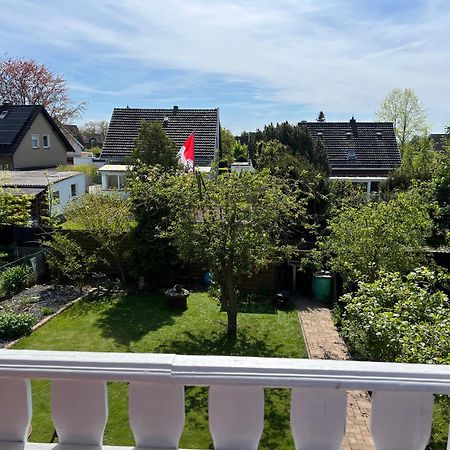 Elegante Apartment In Erftstadt Mit Balkon, Zentral, Bahnhof Nah, Phantasialand Bruehl Bei Cologne מראה חיצוני תמונה