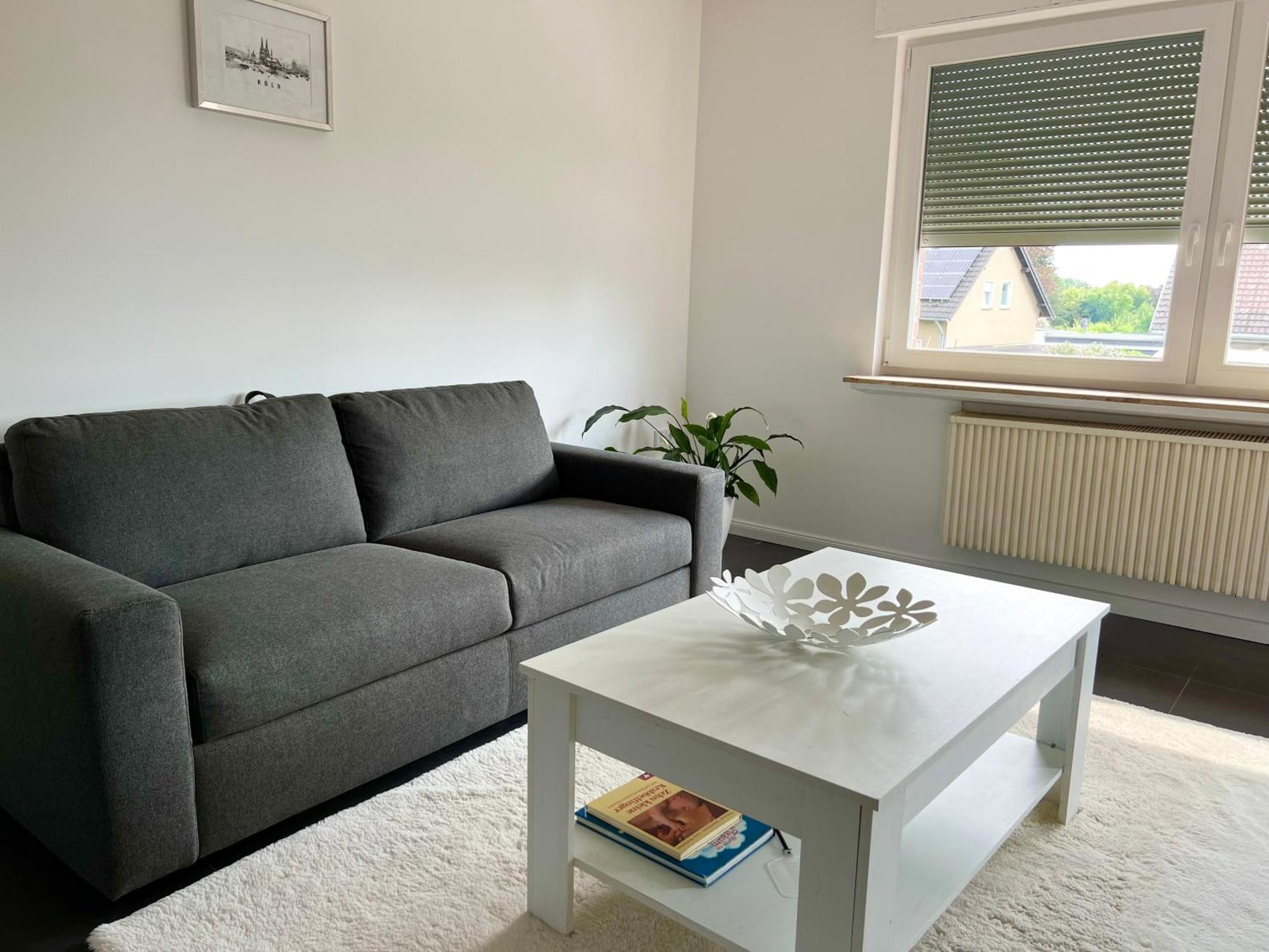 Elegante Apartment In Erftstadt Mit Balkon, Zentral, Bahnhof Nah, Phantasialand Bruehl Bei Cologne מראה חיצוני תמונה