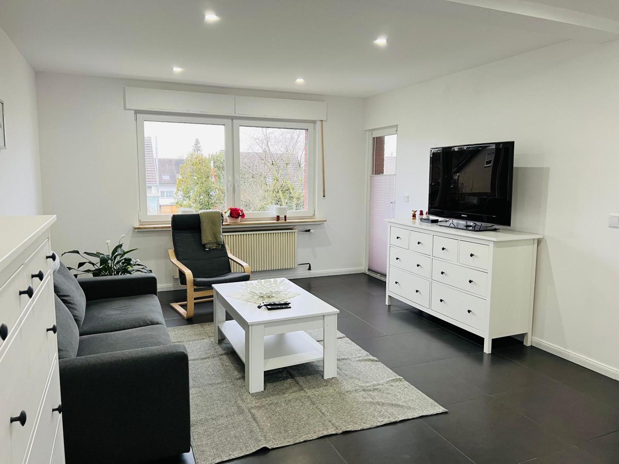 Elegante Apartment In Erftstadt Mit Balkon, Zentral, Bahnhof Nah, Phantasialand Bruehl Bei Cologne מראה חיצוני תמונה